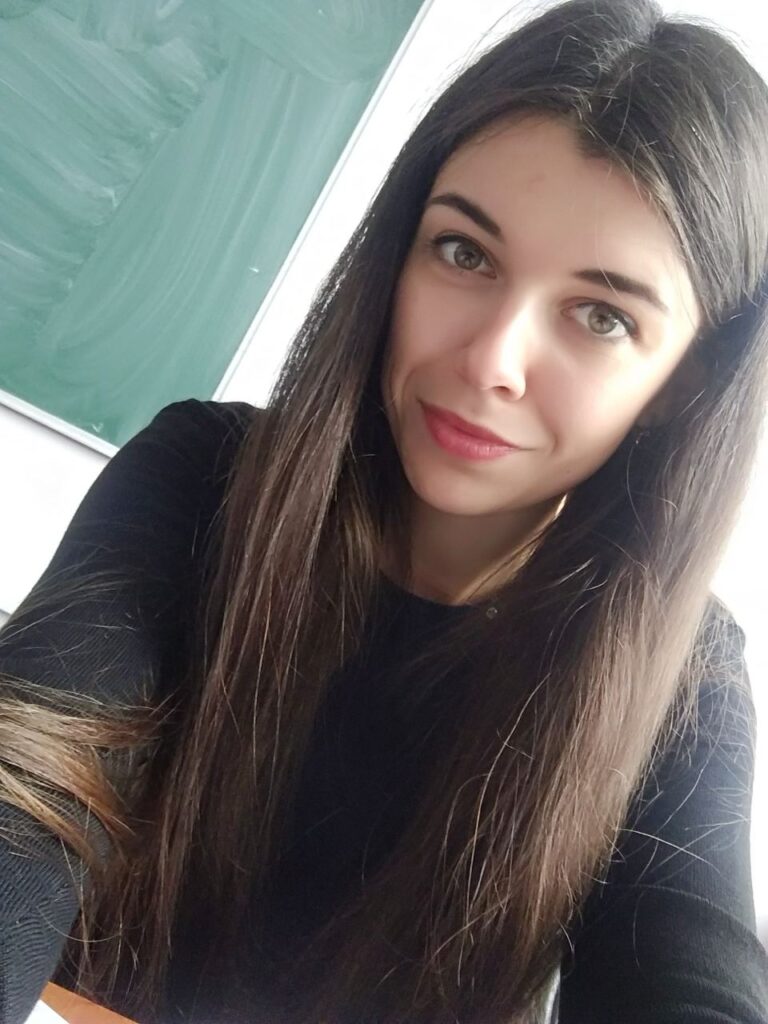 репетитор української мови та літератури в TUTORIUM HUB SCHOOL - фото